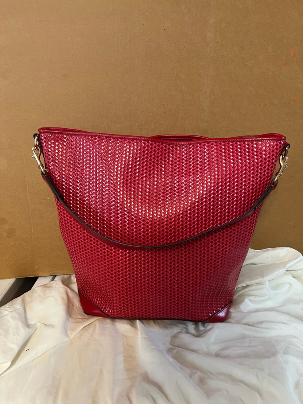 Dooney & Bourke Red Woven Bucket Shoulder Bag - Picture 2 of 3